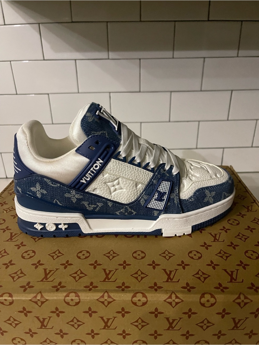 Men’s Designer Trainer Size 39.
